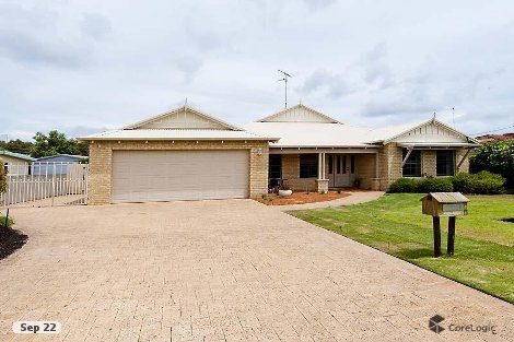 11 Jannali Way, San Remo, WA 6210