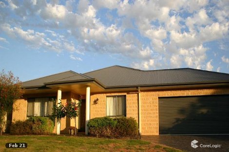 22 Goldfinch Ct, Murray Downs, NSW 2734