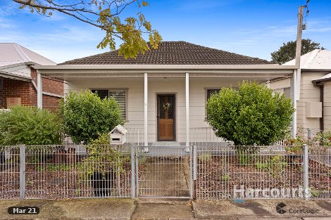 11 Carrington St, Mayfield, NSW 2304