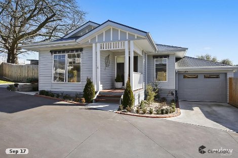 6/21-23 Karinya Cl, Healesville, VIC 3777