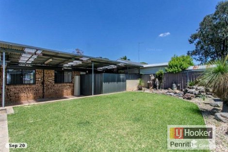 33 Charles Todd Cres, Werrington County, NSW 2747