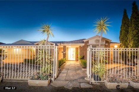 18 Hepburn Pl, Sydenham, VIC 3037