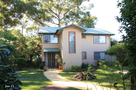 76 River Rd, Sussex Inlet, NSW 2540