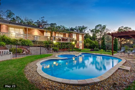 90 Smedley Rd, Park Orchards, VIC 3114