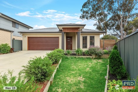 5b Thornton Ct, Strathfieldsaye, VIC 3551