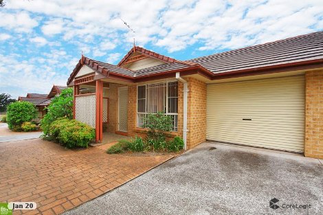 3/10 Mackie St, Coniston, NSW 2500