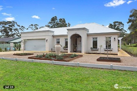 1a Fairway Dr, Ascot, VIC 3551