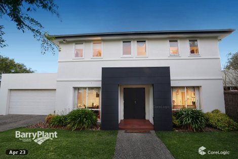 71 Sovereign Manors Cres, Rowville, VIC 3178