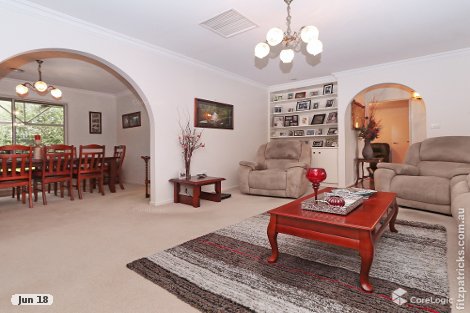 27 Myall Cres, Lake Albert, NSW 2650