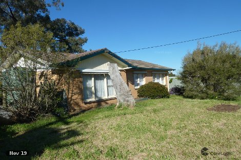 25 Currie St, Charlton, VIC 3525