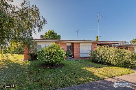 1/213 Princes Way, Drouin, VIC 3818