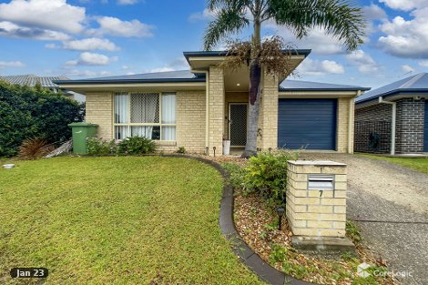 7 Chase Cres, North Lakes, QLD 4509