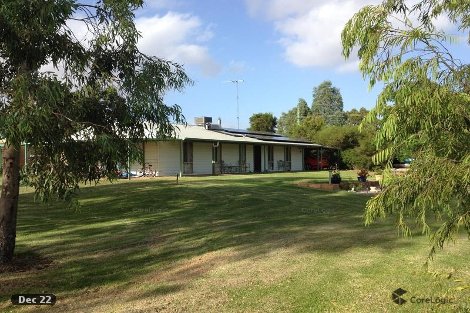 63 Richardson Rd, Waroona, WA 6215