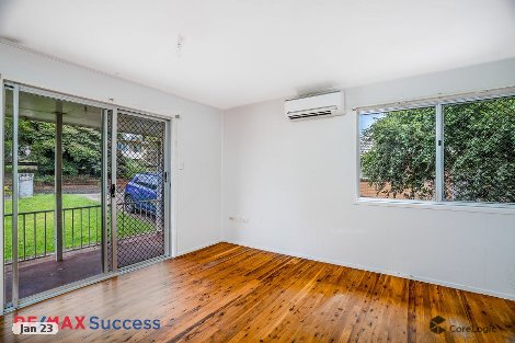 17 Chopin St, Rockville, QLD 4350