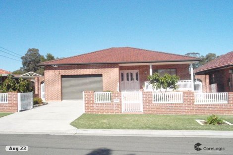 14 Mccahons Ave, Georges Hall, NSW 2198