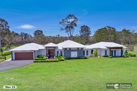 8a Amaroo Pl, Cooroibah, QLD 4565