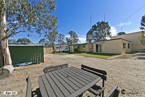 2 Armstrong St, Blanchetown, SA 5357