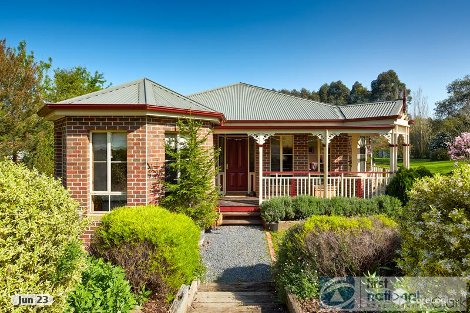 4 Hunter Cl, Drouin, VIC 3818