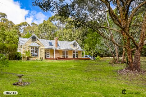 10 Dafter Rd, Woodend, VIC 3442