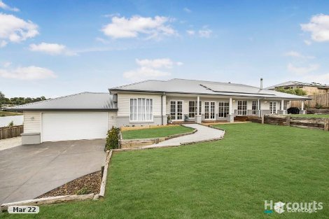 5 Harrods Cl, Drouin, VIC 3818