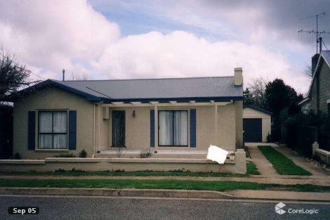 4 Elizabeth St, Crookwell, NSW 2583