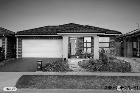 18 Firefly Rd, Point Cook, VIC 3030