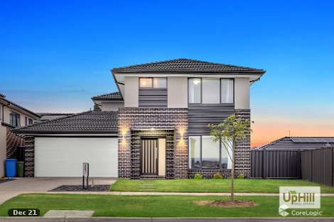 19 Merribrook Bvd, Clyde, VIC 3978