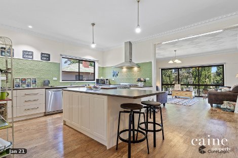 49 Clunes Rd, Creswick, VIC 3363