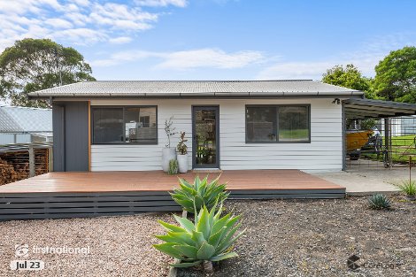 20 Bulmer St, Lake Tyers Beach, VIC 3909