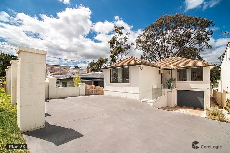 592 Henry Lawson Dr, East Hills, NSW 2213