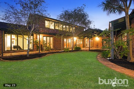 4 Williams Cl, Dingley Village, VIC 3172