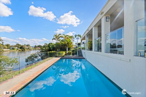 94 Cabana Bvd, Benowa, QLD 4217