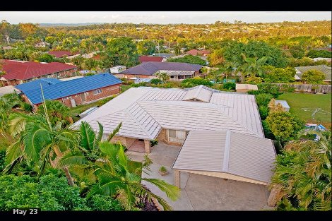 15 Stringybark St, Regents Park, QLD 4118