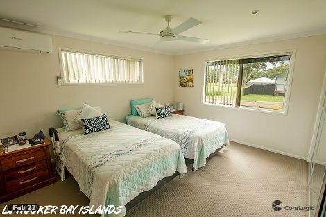 8 Aquarius Rd, Russell Island, QLD 4184