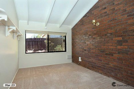 2/25 Debra St, Centenary Heights, QLD 4350