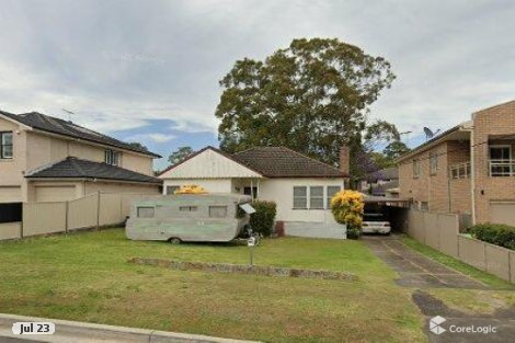 8 Worsley St, East Hills, NSW 2213