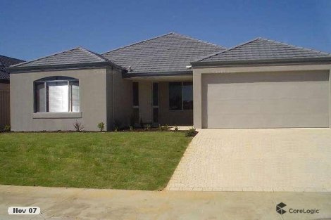 6 Wuraling Pass, Wannanup, WA 6210