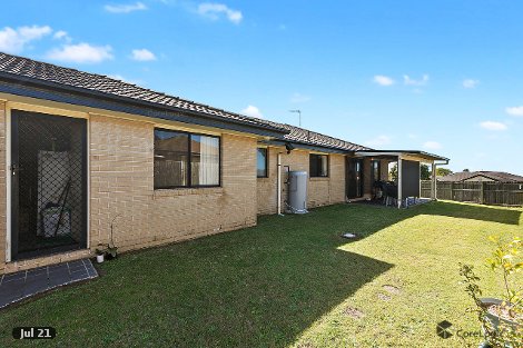 2 Mia Ct, Nikenbah, QLD 4655