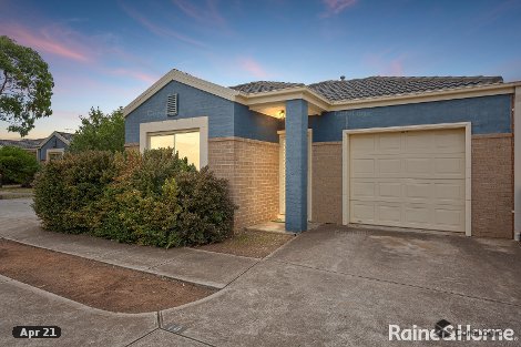 10/17 Crestmont Dr, Melton South, VIC 3338