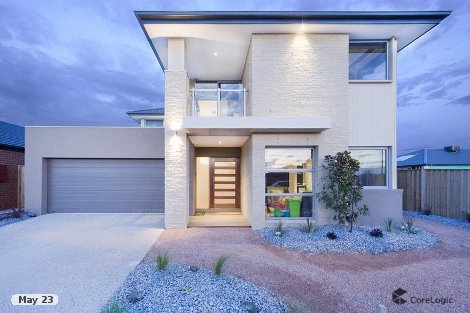 2 Bushlark Cres, Williams Landing, VIC 3027