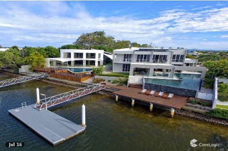 2/1 Raptor Pl, Pelican Waters, QLD 4551