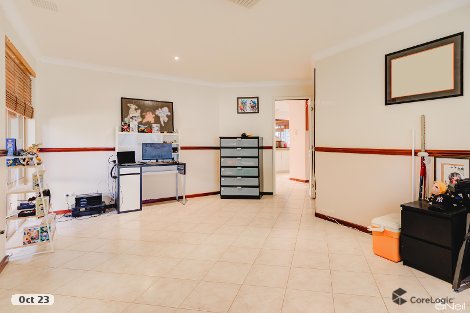 11 Silver Pl, Morley, WA 6062