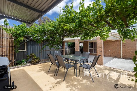 121 First Ave, Rosebud, VIC 3939