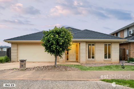 72 Sanctuary Lakes East Bvd, Point Cook, VIC 3030