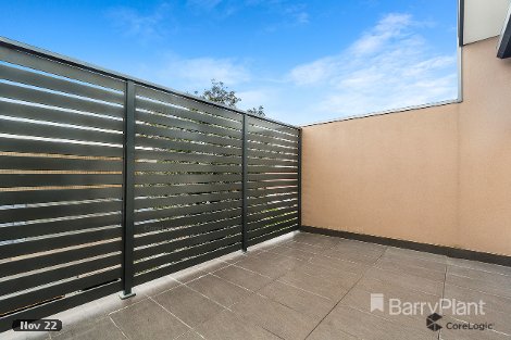 2/10 Osborne Gr, Preston, VIC 3072