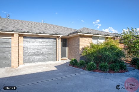 2/3a Western Ave, Tarro, NSW 2322