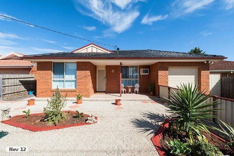 24 Flinders Rd, Melton South, VIC 3338