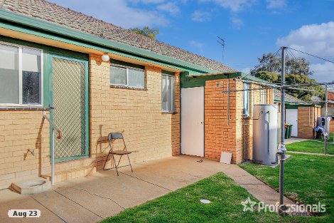 4/11 Nordlingen Dr, Tolland, NSW 2650