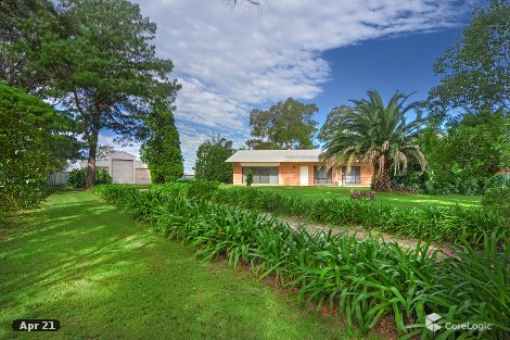 6 Elvin Dr, Bomaderry, NSW 2541