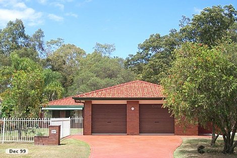 10 Lakefield Cres, Paradise Point, QLD 4216